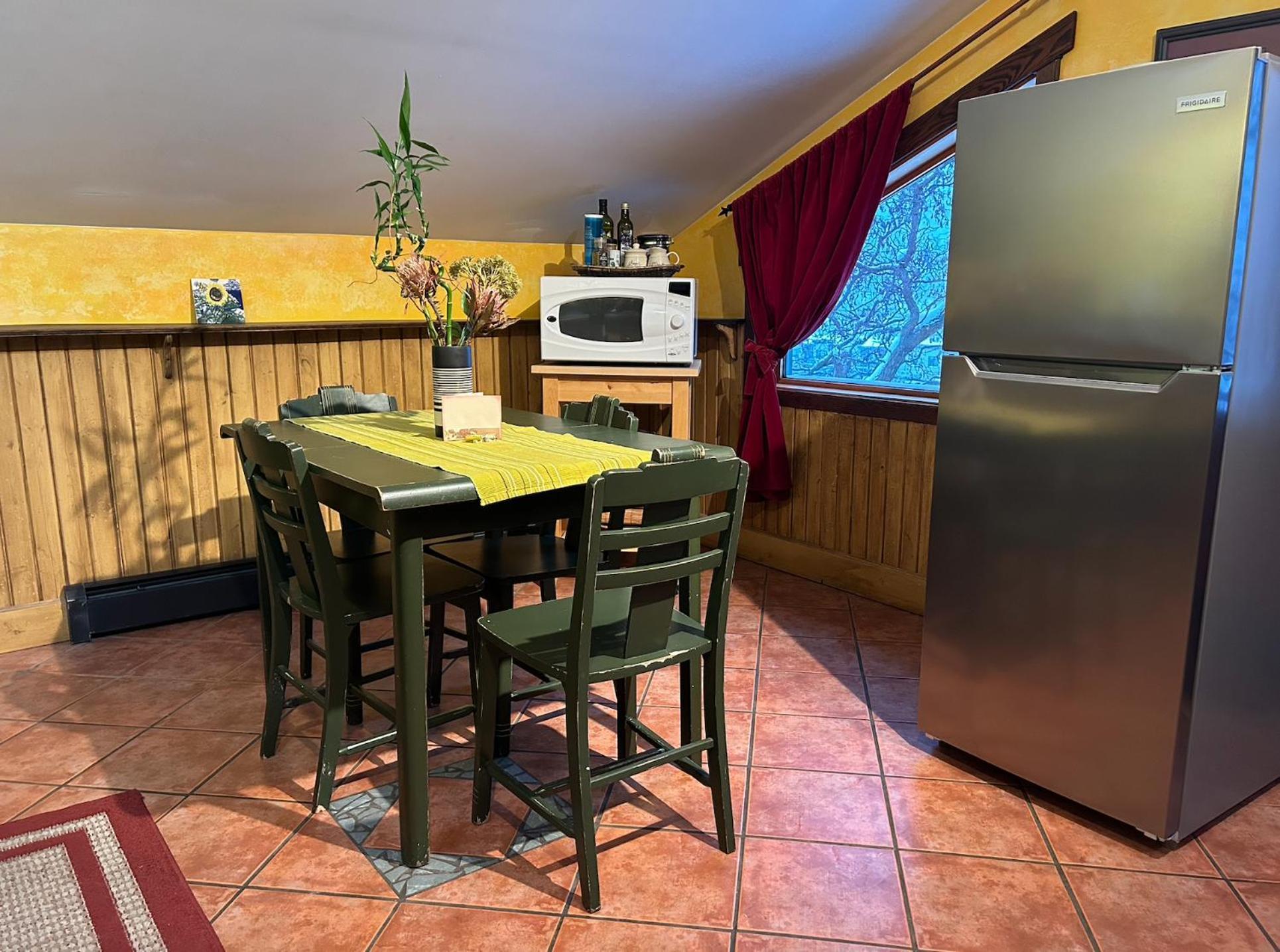 Mistisos Place Vacation Rentals Нелсън Екстериор снимка