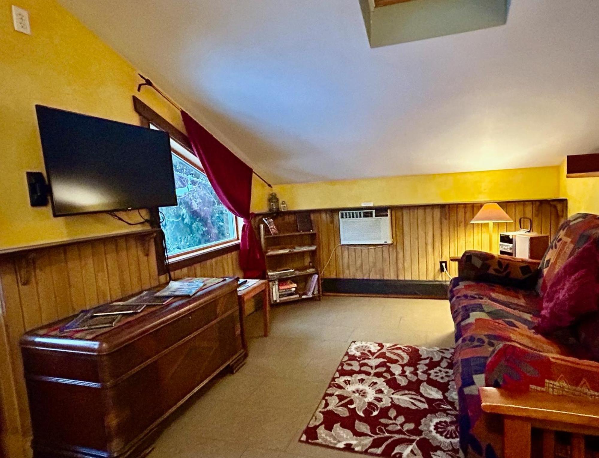 Mistisos Place Vacation Rentals Нелсън Екстериор снимка